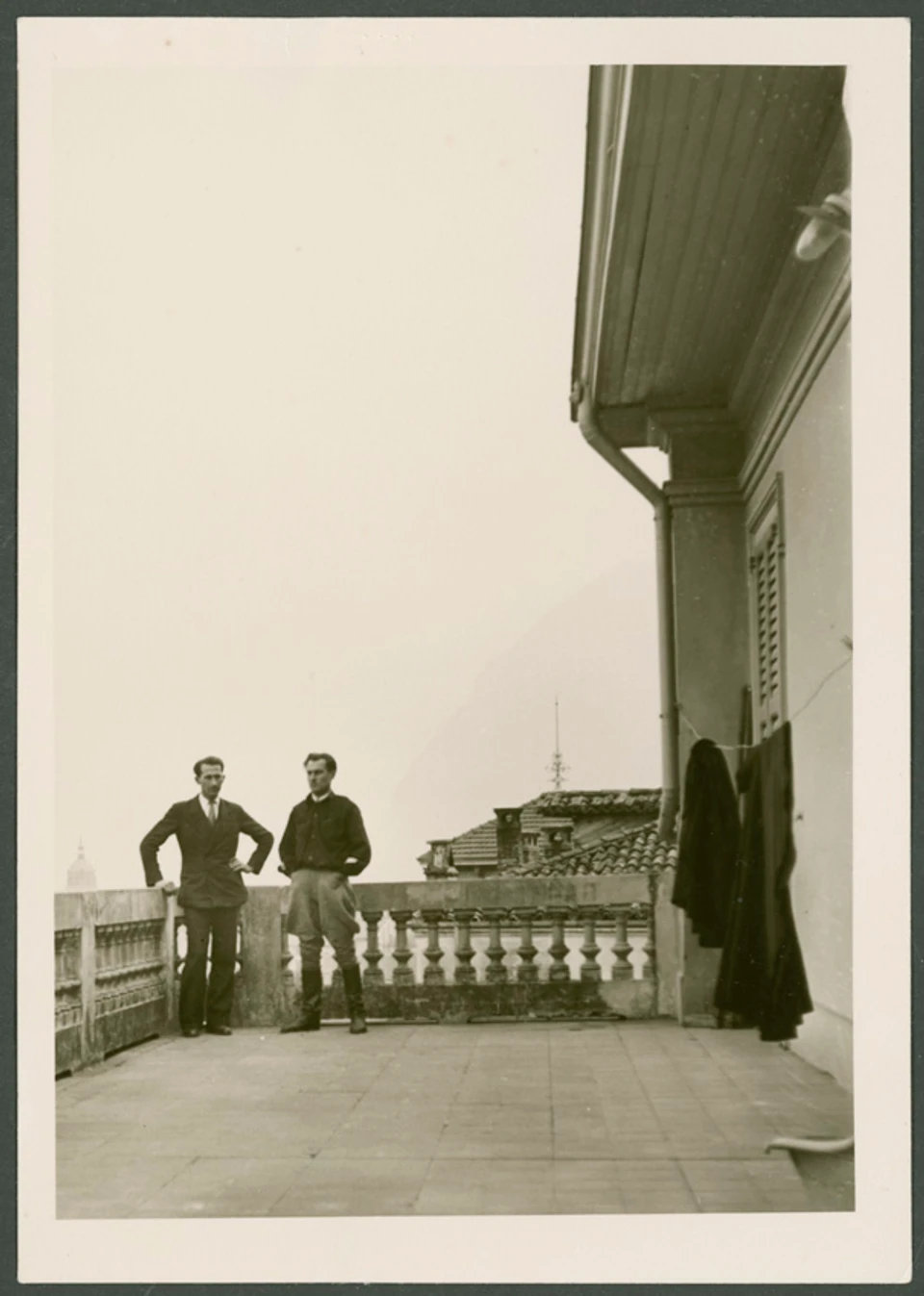 STORIA – DUE FASCISTI ALLA CASA NERA DI LUGANO